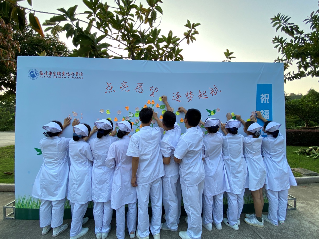 说明: C:\Users\dell\Documents\Tencent Files\3169687873\Image\C2C\1007AD102FE5B4B6D93F05C07F181E10.png